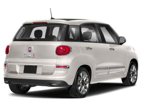Used 2020 FIAT 500L Pop w/ Premium Group FWD image 2