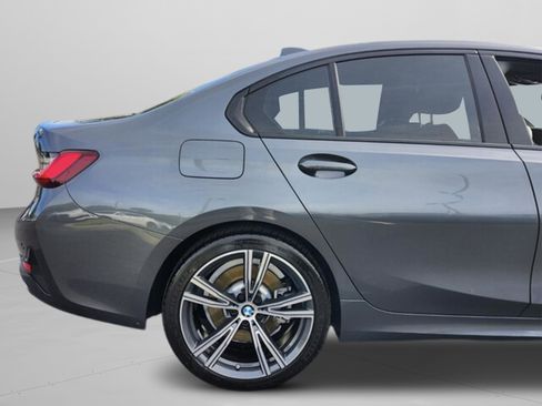 Certified 2022 BMW 330i Sedan w/ Driving Assistance Package image 33