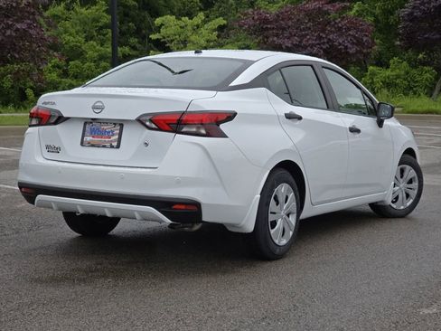 Used 2025 Nissan Versa S w/ Trunk Package image 11