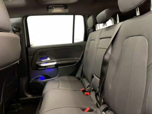 Used 2026 Mercedes-Benz GLB 250 image 21