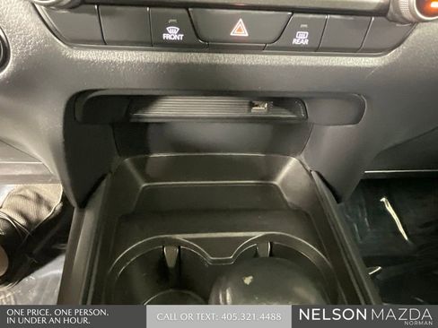 Used 2021 MAZDA CX-30 FWD 2.5 S w/ Select Package image 37