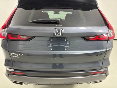 Certified 2024 Honda CR-V Sport image 3