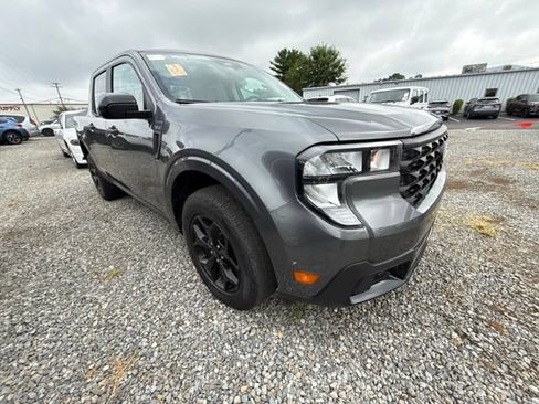 Used 2025 Ford Maverick XLT w/ XLT Luxury Package AWD/4WD image 4