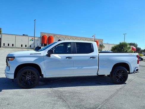 Used 2022 Chevrolet Silverado 1500 Custom w/ LPO, Dark Essentials Package image 4