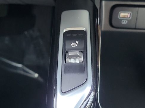 Used 2022 Kia Sorento SX image 40