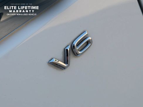 Used 2019 Volkswagen Atlas SEL FWD image 11