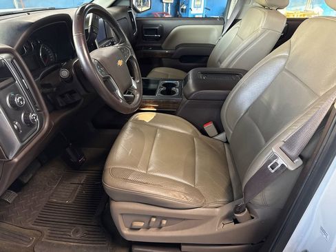 Used 2017 Chevrolet Silverado 1500 LT w/ Texas Edition image 10