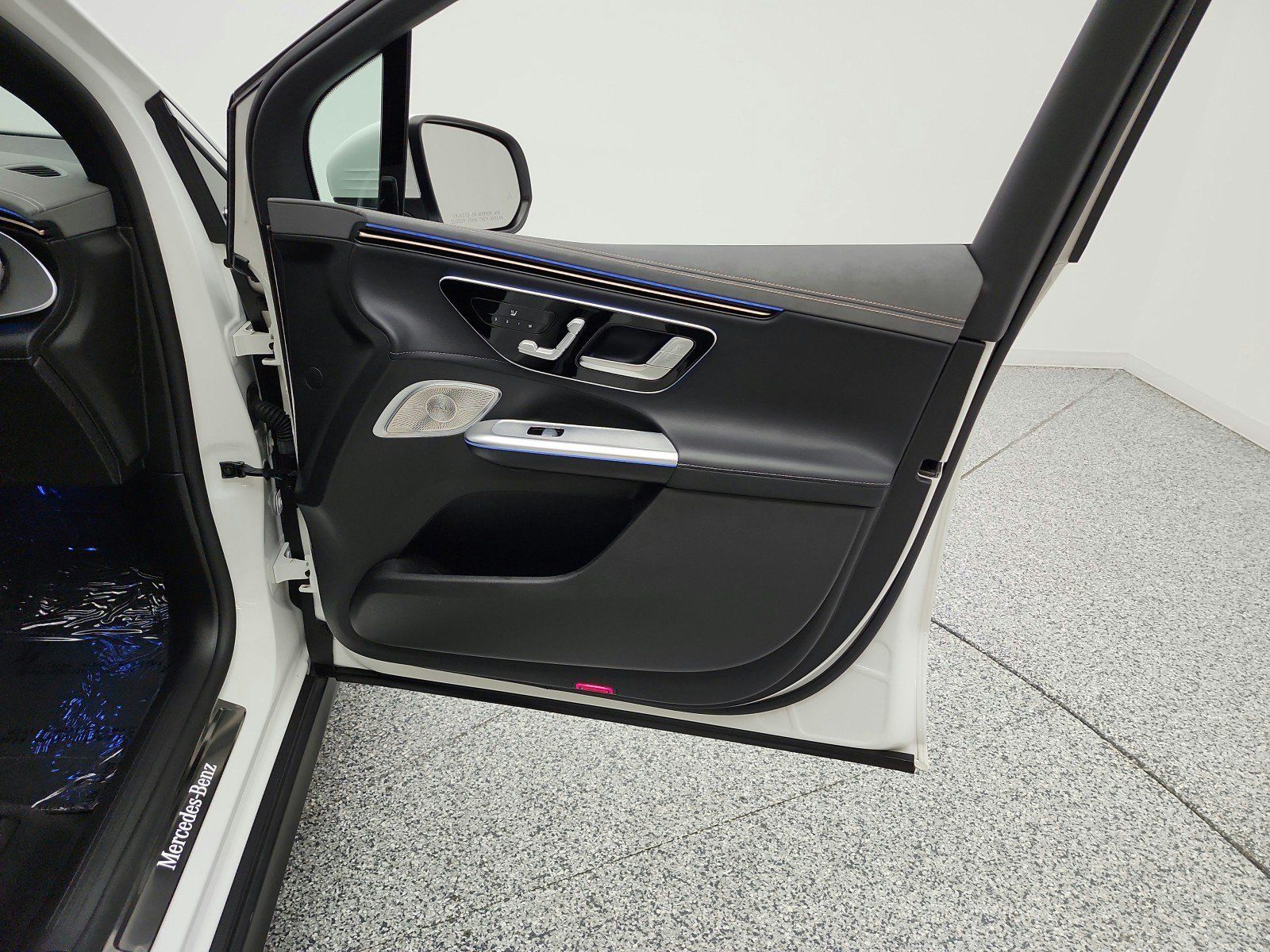 Certified 2023 Mercedes-Benz EQE 350+ 4MATIC SUV image 20