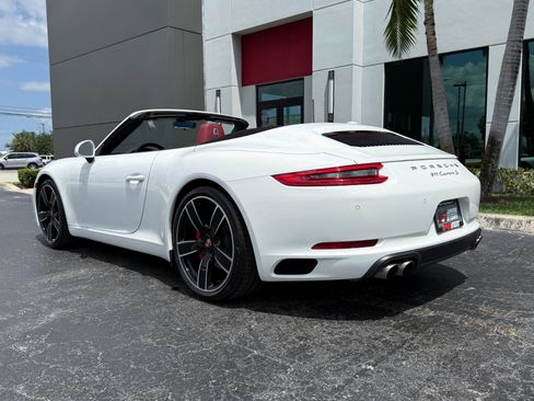 Used 2017 Porsche 911 Carrera S RWD image 28