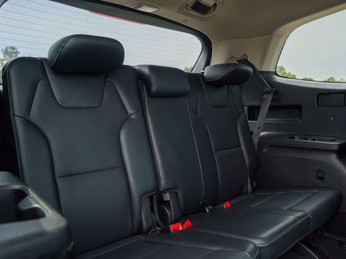 Used 2025 Kia Telluride S AWD/4WD image 15