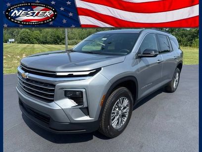 Used 2026 Chevrolet Traverse LT