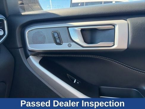 Used 2021 Ford Explorer Limited w/ Equipment Group 301A image 22