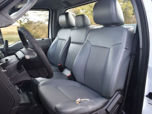 Used 2013 Ford F250 XL w/ PWR Equipment Group image 15