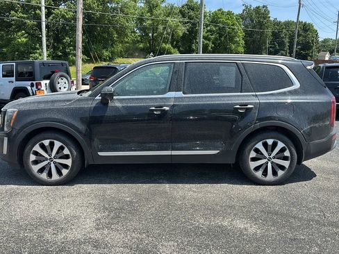 Used 2021 Kia Telluride S AWD/4WD image 2