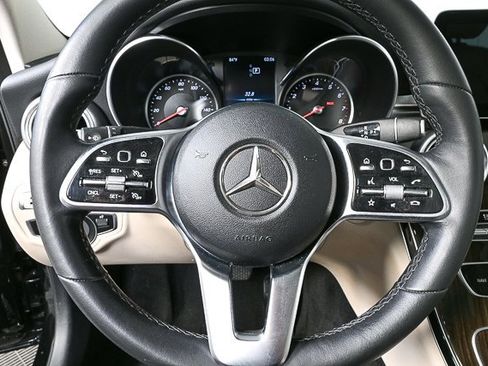 Used 2019 Mercedes-Benz C 300 Sedan image 3