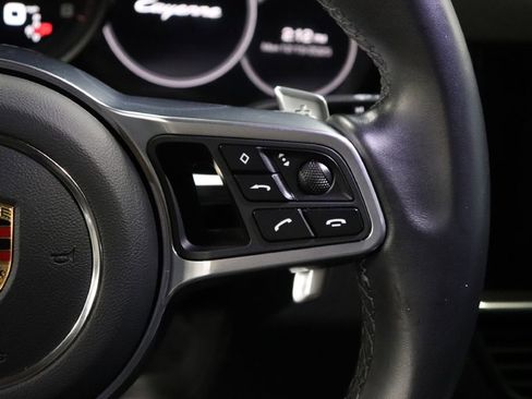 Used 2021 Porsche Cayenne image 29