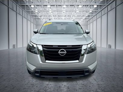 Certified 2024 Nissan Pathfinder SV