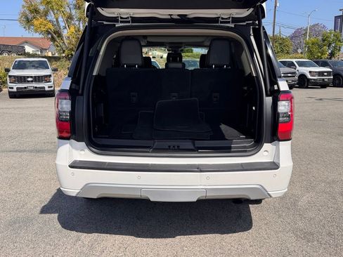 Certified 2019 Ford Expedition Platinum RWD image 13