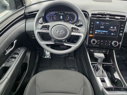 Used 2023 Hyundai Tucson SEL FWD image 19