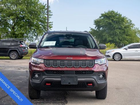 Used 2022 Jeep Compass Trailhawk w/ Trailhawk Convenience Group image 2