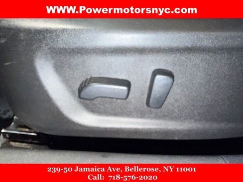 Used 2024 Nissan Altima 2.5 SV FWD image 35