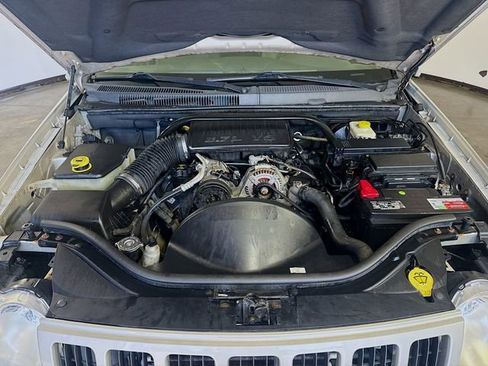 Used 2007 Jeep Grand Cherokee Laredo image 30