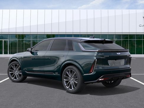 New 2026 Cadillac Lyriq V AWD/4WD image 3