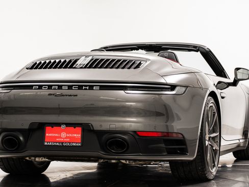 Used 2024 Porsche 911 Carrera image 9