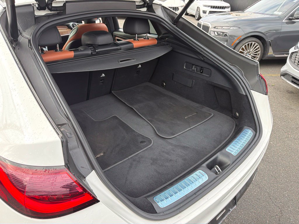 Used 2024 Mercedes-Benz GLC 300 4MATIC image 12