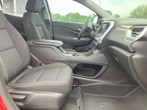 Used 2023 GMC Acadia SLE w/ Driver Convenience Package FWD image 32