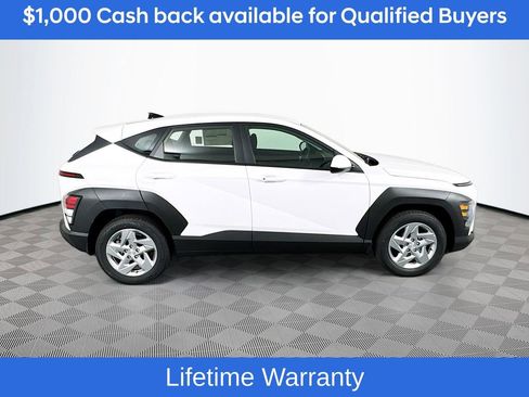 New 2026 Hyundai Kona SE image 4