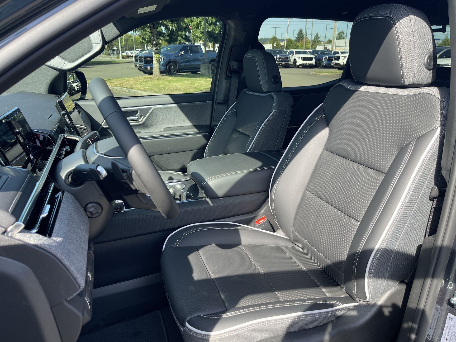New 2026 GMC Sierra EV Elevation w/ Premium Package AWD/4WD image 51