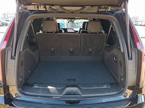 Certified 2024 Cadillac Escalade ESV Premium Luxury image 26