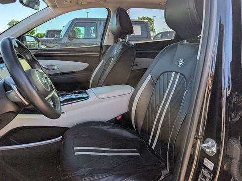 Used 2024 Hyundai Tucson Limited image 25