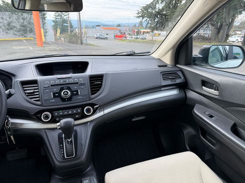 Used 2016 Honda CR-V SE image 19