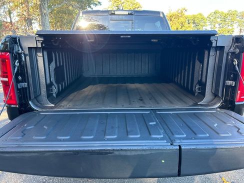 New 2026 RAM 1500 Limited w/ Trailer Tow Group image 29