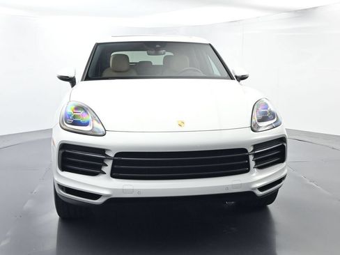 Certified 2023 Porsche Cayenne Platinum Edition AWD/4WD image 18