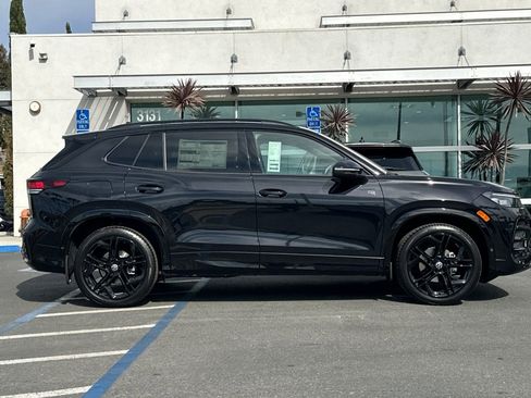 New 2026 Volkswagen Tiguan SE R-Line FWD image 4