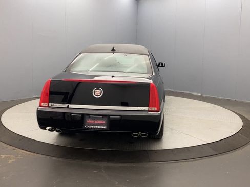 Used 2009 Cadillac DTS Limousine FWD image 4