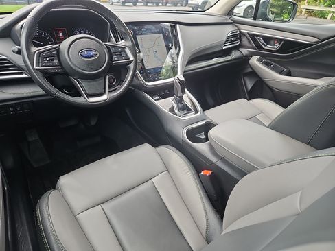 Used 2023 Subaru Outback Onyx Edition AWD/4WD image 3