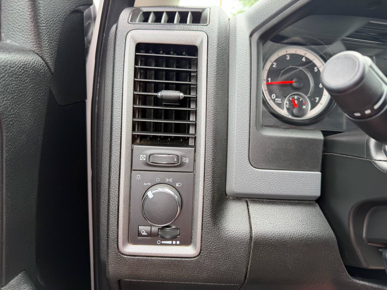 Used 2019 RAM 1500 Tradesman RWD image 71