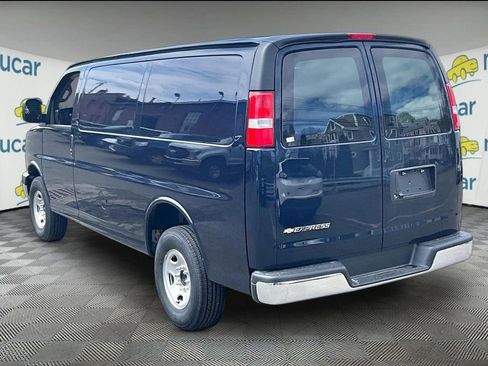 New 2026 Chevrolet Express 2500 w/ Driver Convenience Package RWD image 5