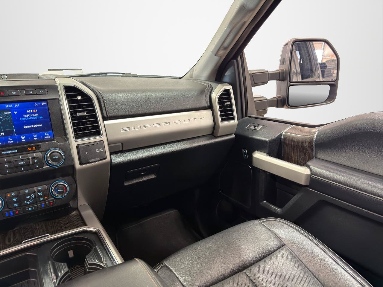 Used 2021 Ford F350 Lariat w/ Lariat Ultimate Package AWD/4WD image 23