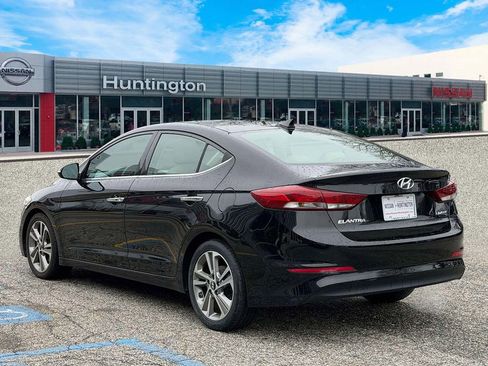 Used 2017 Hyundai Elantra Limited image 4