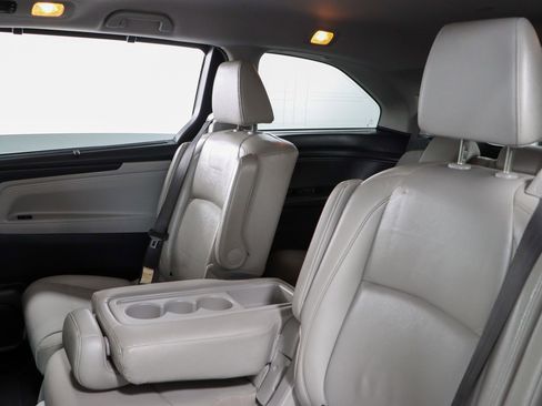 Used 2019 Honda Odyssey EX-L image 25