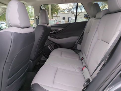Used 2025 Subaru Outback Limited image 16