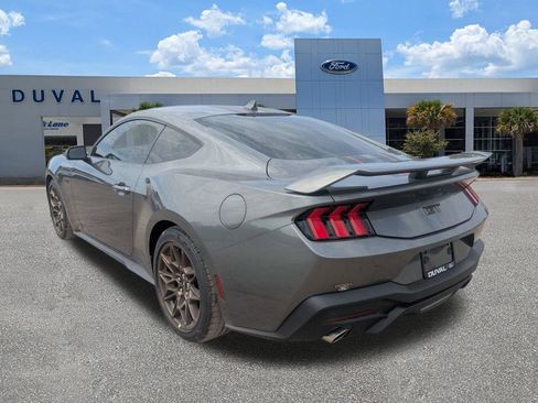 New 2026 Ford Mustang GT Premium w/ GT Performance Package RWD image 6