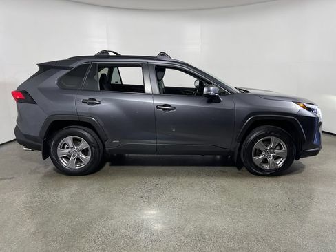 Used 2024 Toyota RAV4 XLE w/ Convenience Package AWD/4WD image 2