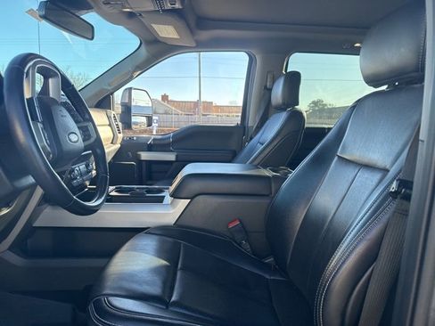 Used 2021 Ford F350 Lariat w/ Lariat Ultimate Package image 10