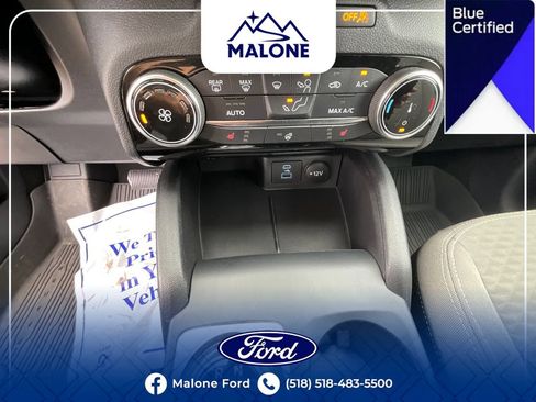 Certified 2022 Ford Escape SE w/ Cold Weather Package AWD/4WD image 29